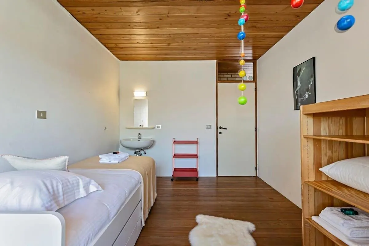 אוסטנדה Huswell - Modernist Design House With Garden Near The Beach בית נופש